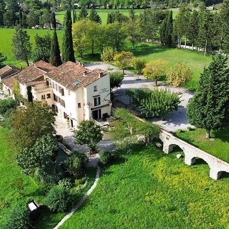 Hotel-Restaurant Le Moulin De La Camandoule ファイエンス エクステリア 写真