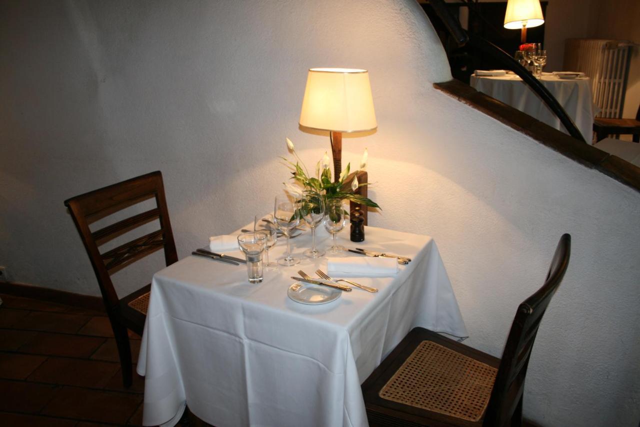 Hotel-Restaurant Le Moulin De La Camandoule ファイエンス エクステリア 写真