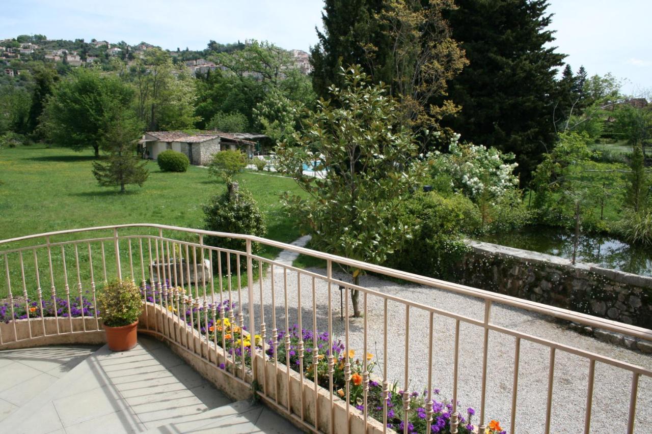 Hotel-Restaurant Le Moulin De La Camandoule ファイエンス エクステリア 写真