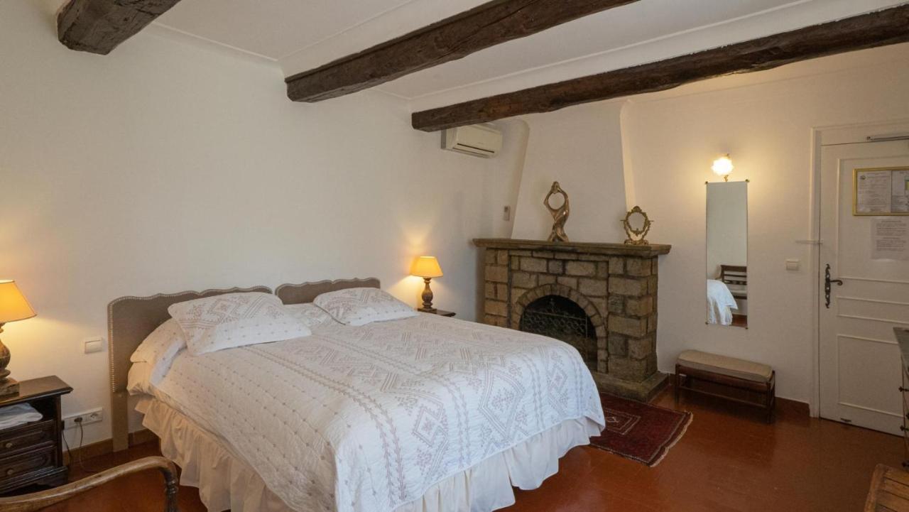 Hotel-Restaurant Le Moulin De La Camandoule ファイエンス エクステリア 写真